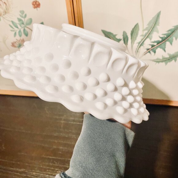 Vintage Fenton White Hobnail Scalloped Milk Glass Fruit Bowl MCM Art Deco - Picture 8 of 12